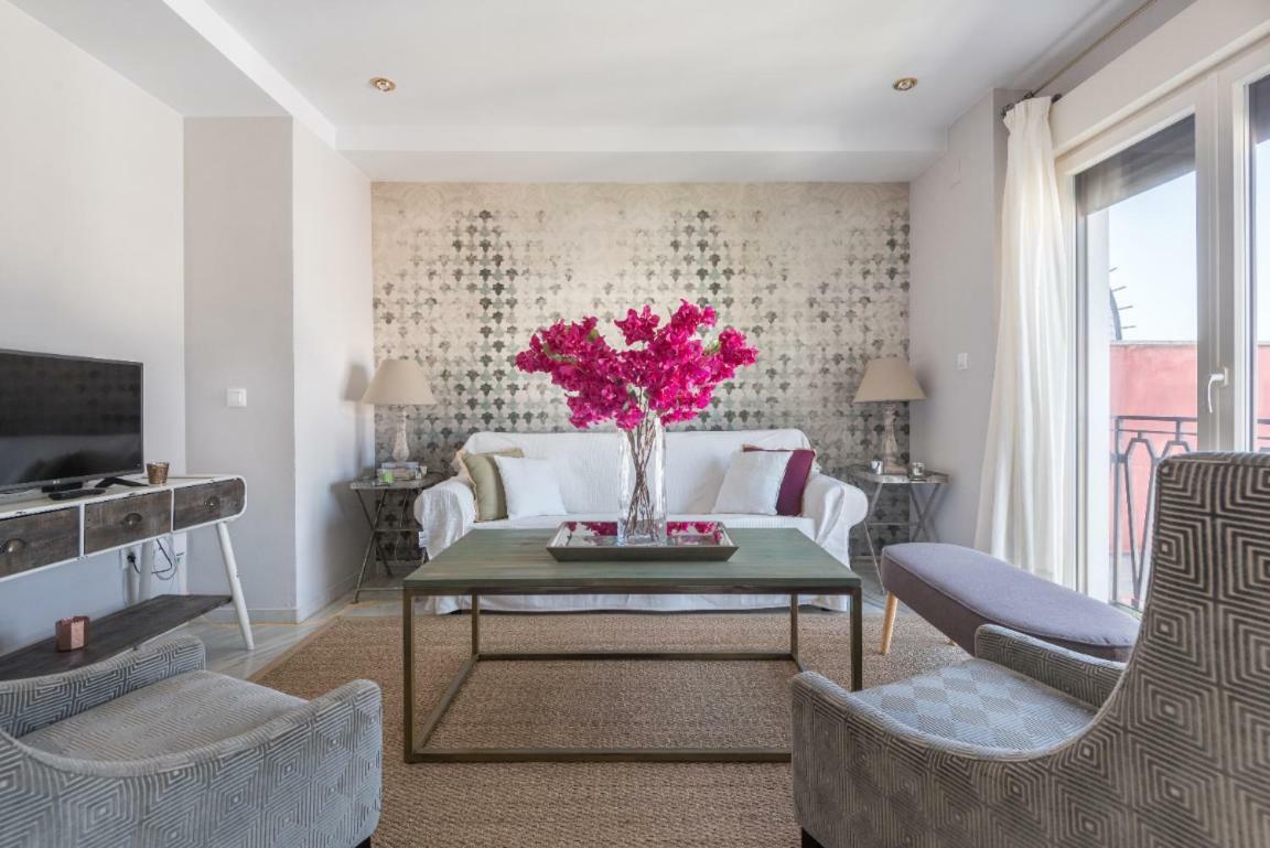 Behouse Avenida Apartment Seville