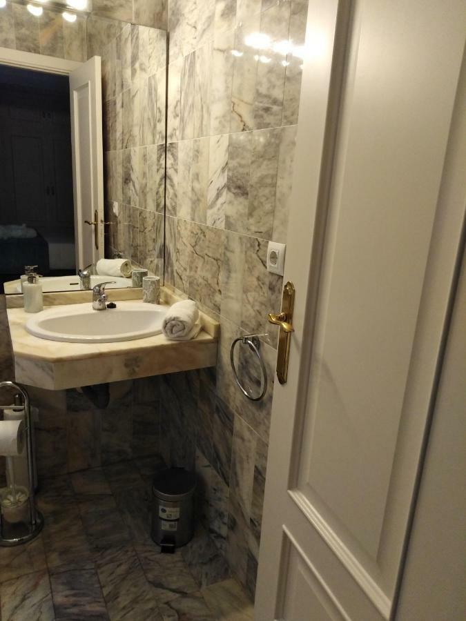 Apartment Behouse Avenida *